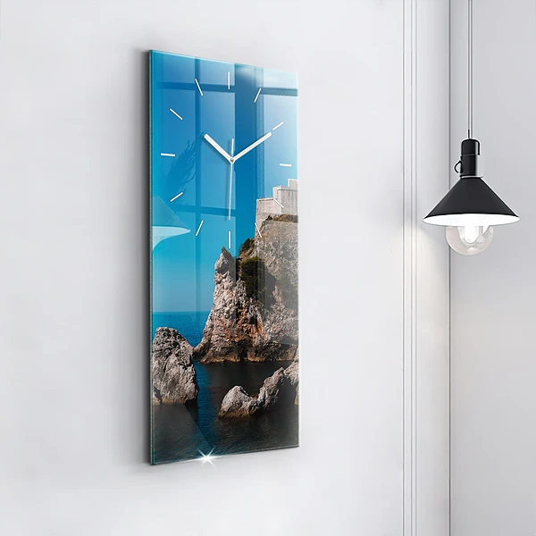 Vertikale Uhr mit motiv Klippen von Dubrovnik