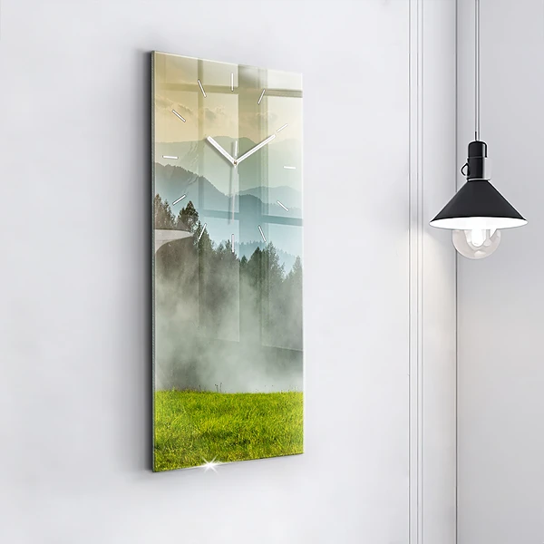 Vertikale Uhr mit motiv Berglandschaft