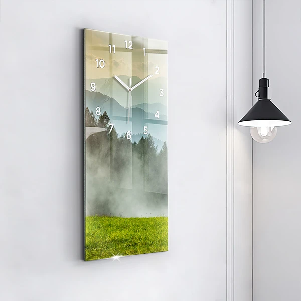 Vertikale Uhr mit motiv Berglandschaft