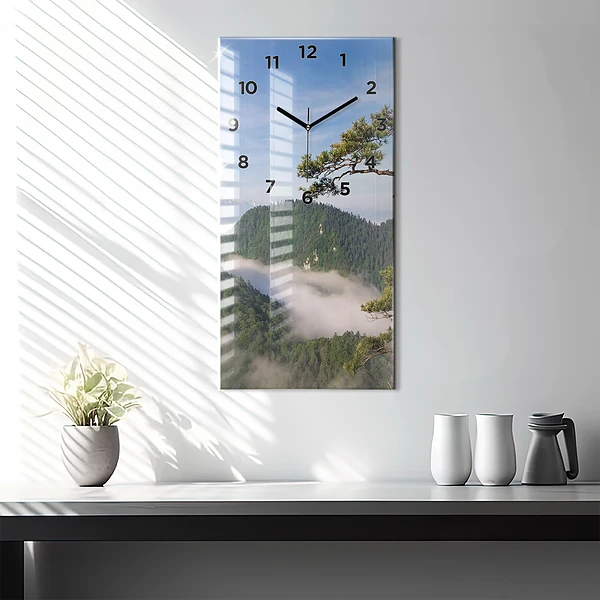 Vertikale Uhr mit motiv Sokolica-Gipfel im Pieniny-Gebirge