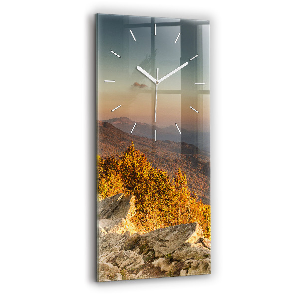 Vertikale Uhr Bieszczady-Gebirge
