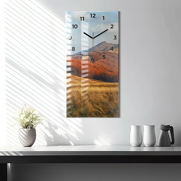 Vertikale Uhr mit motiv Berglandschaft im Herbst