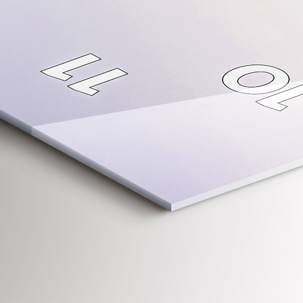 Vertikale Uhr See und Berge in den Pyrenäen