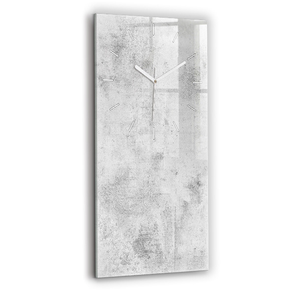 Vertikale Uhr Betonwand
