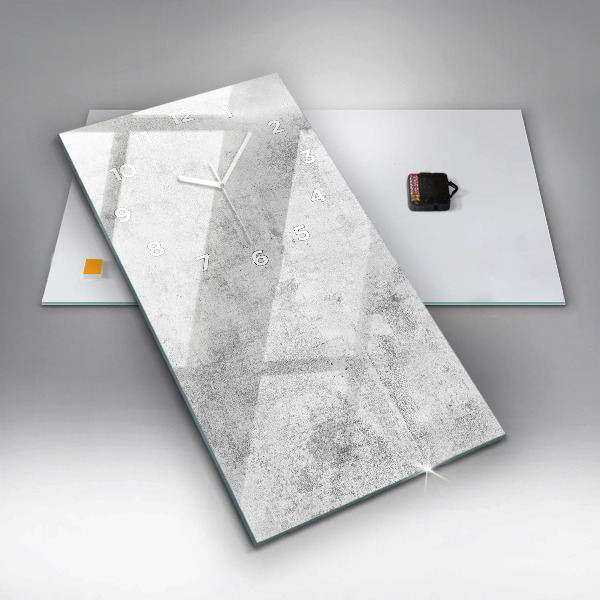 Vertikale Uhr Betonwand