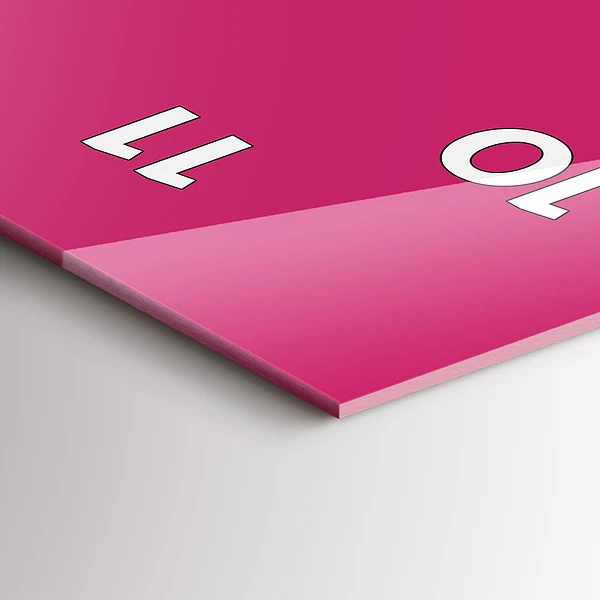 Vertikale Uhr mit motiv Farbe kräftiges Rosa
