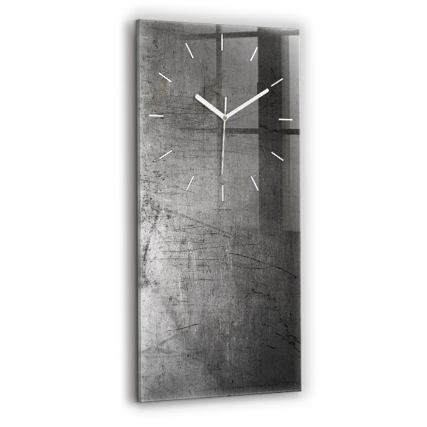 Vertikale Uhr Metallwand
