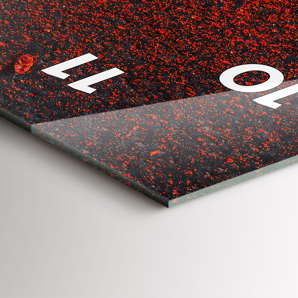 Vertikale Uhr Scharfe rote Paprika