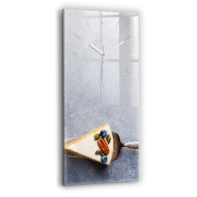 Vertikale Uhr Ein Stück Kuchen