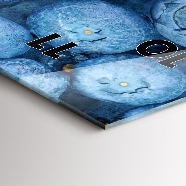 Vertikale Uhr Beeren und Himbeeren