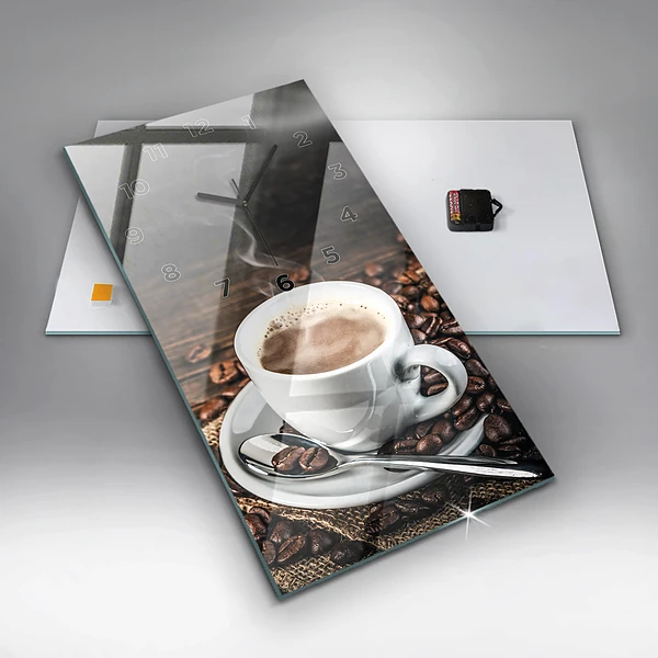Vertikale Uhr Tasse und Kaffeebohnen