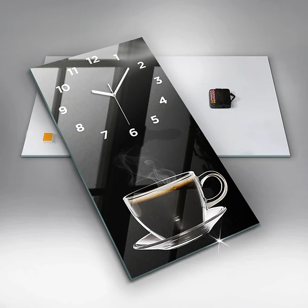 Vertikale Uhr Schwarzer Kaffee