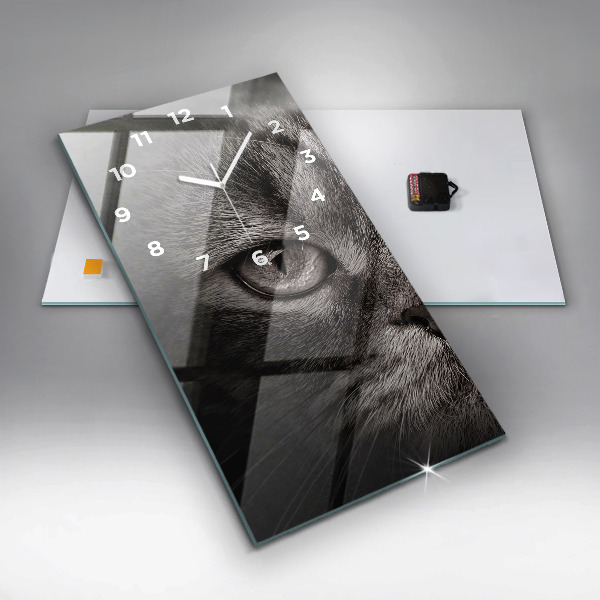 Vertikale Uhr Schottischer Hund und Katze