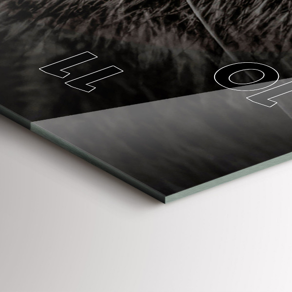 Vertikale Uhr Schottischer Hund und Katze