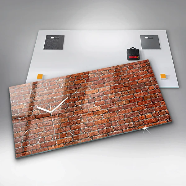 Horizontale Uhr Alte Backsteinmauer