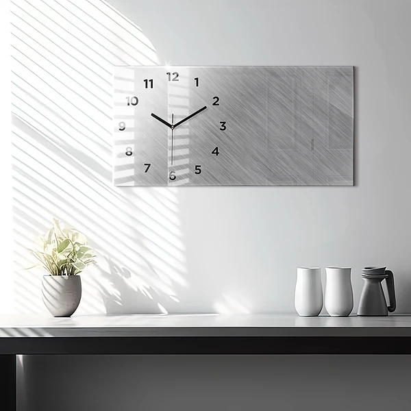 Horizontale Uhr Metallwand