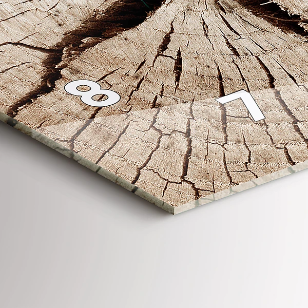 Horizontale Uhr mit motiv Alter Holzstamm