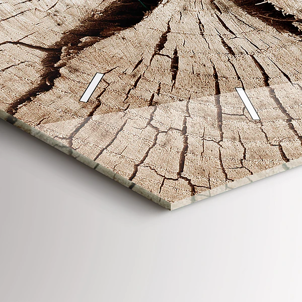 Horizontale Uhr mit motiv Alter Holzstamm