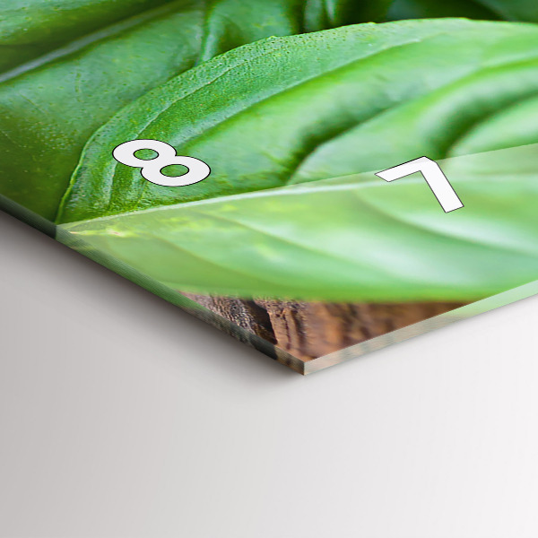 Horizontale Uhr Basilikumblätter