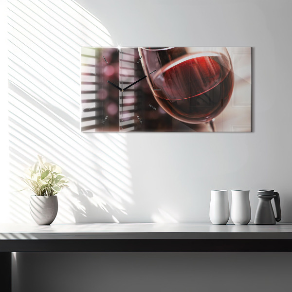 Horizontale Uhr Glas Rotwein