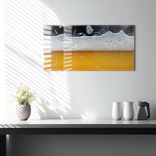 Horizontale Uhr mit motiv Nahaufnahme eines Biers