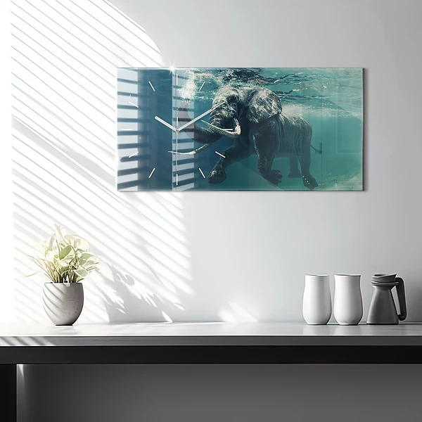Horizontale Uhr mit motiv Schwimmender Elefant im Ozean