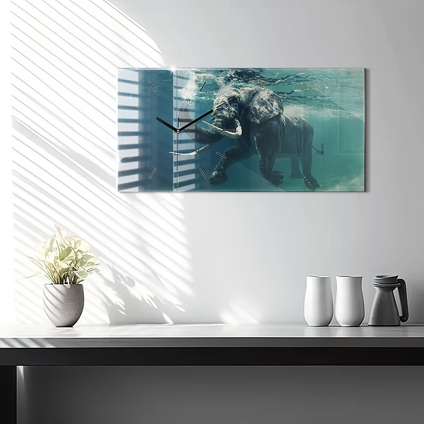 Horizontale Uhr mit motiv Schwimmender Elefant im Ozean