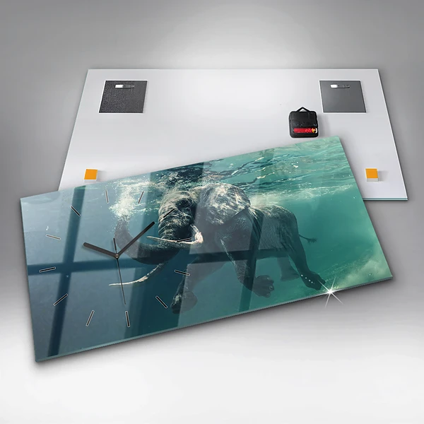 Horizontale Uhr mit motiv Schwimmender Elefant im Ozean