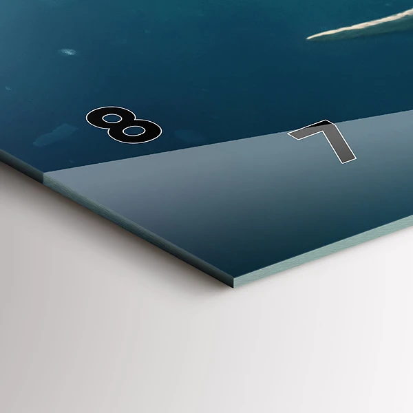 Horizontale Uhr mit motiv Schwimmender Elefant im Ozean