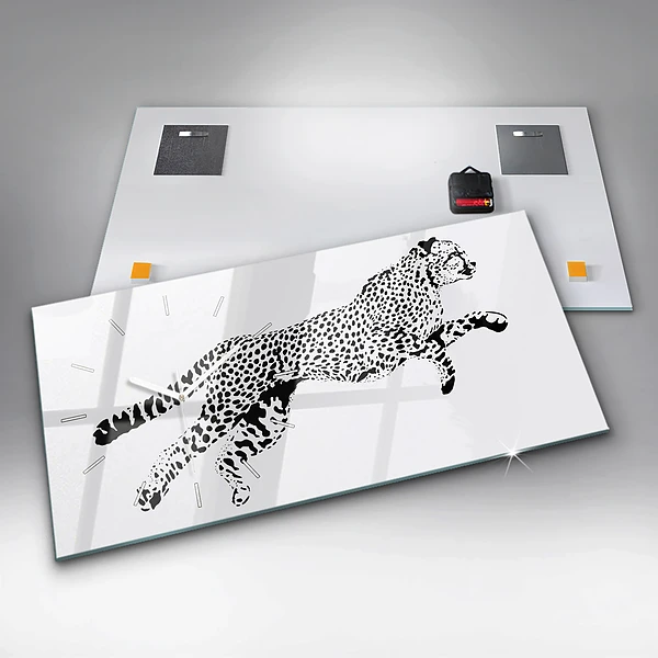 Horizontale Uhr mit motiv Silhouette eines Panthers