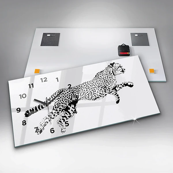 Horizontale Uhr mit motiv Silhouette eines Panthers