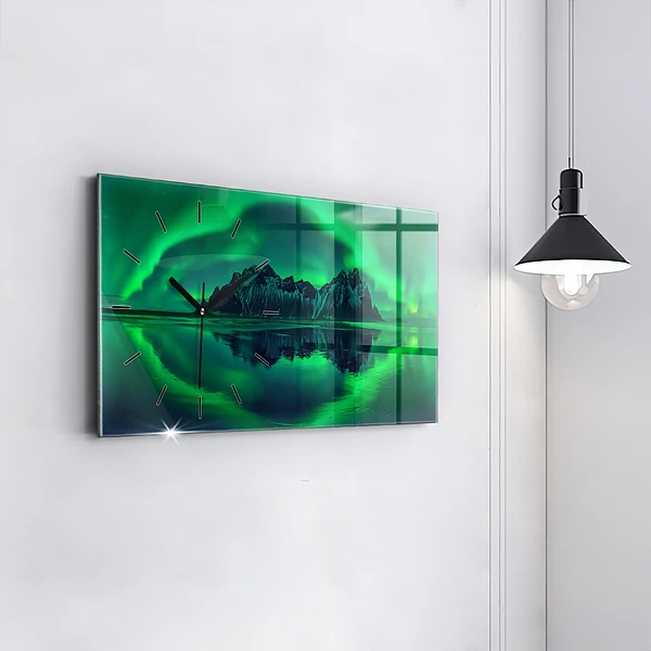 Horizontale Uhr mit motiv Aurora borealis
