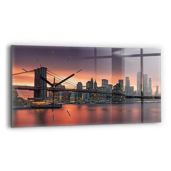 Horizontale Uhr New Yorker East River
