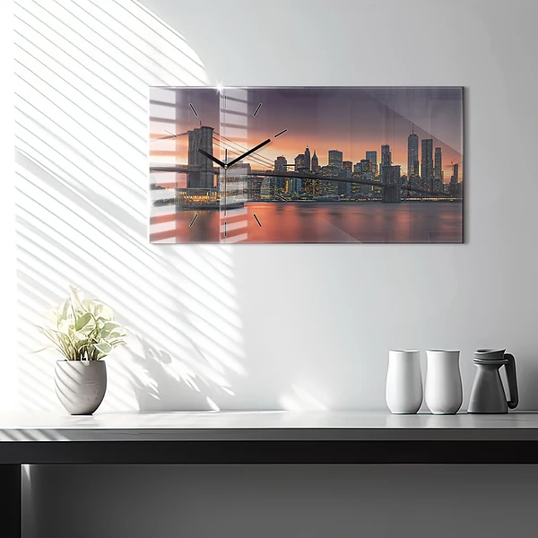 Horizontale Uhr New Yorker East River