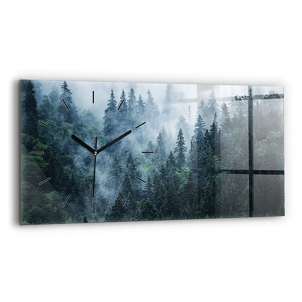 Horizontale Uhr Neblige Berglandschaft