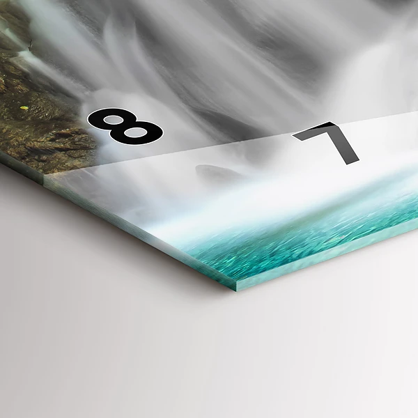 Horizontale Uhr mit motiv Wasserfall in Thailand