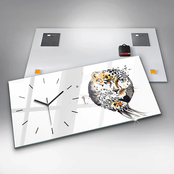 Horizontale Uhr mit motiv Gepard innerhalb eines Kreises