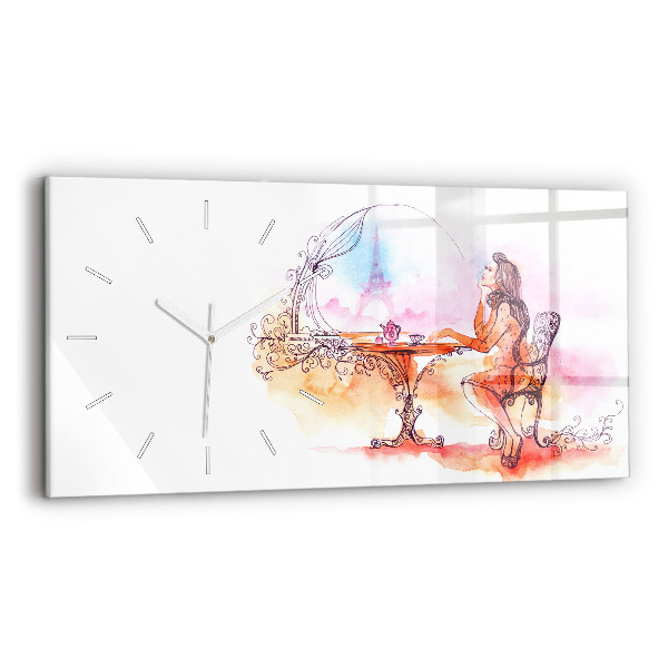Horizontale Uhr Frau trinkt Tee