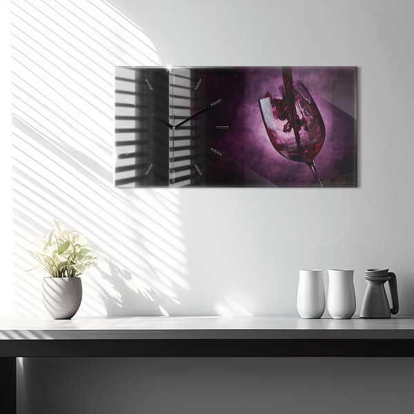 Horizontale Uhr Weinglas