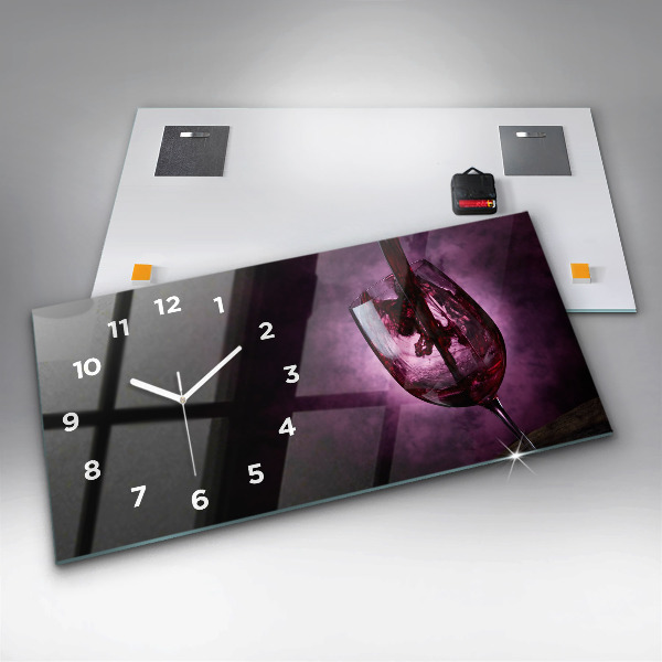 Horizontale Uhr Weinglas