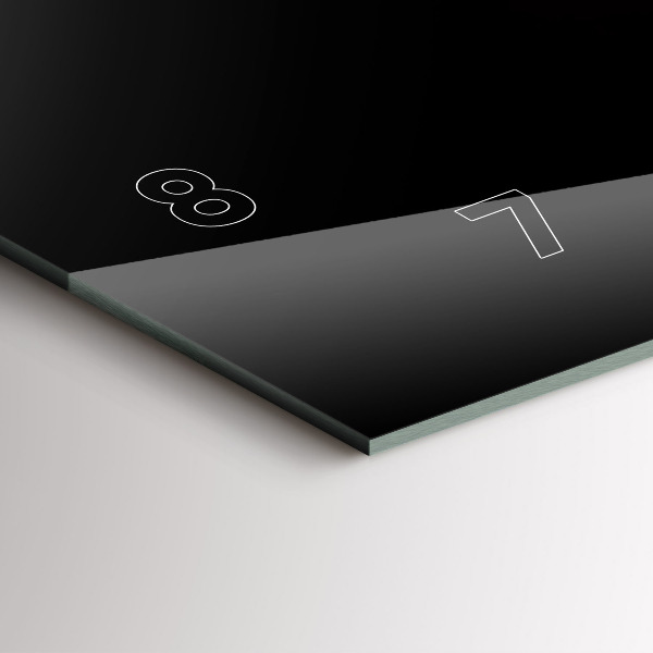 Horizontale Uhr Weinglas