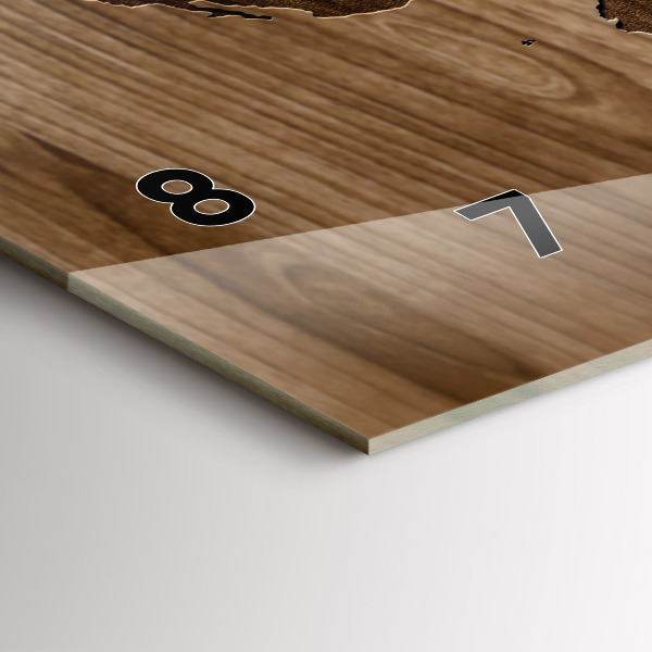Horizontale Uhr Weltkarte auf Holz