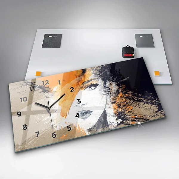 Horizontale Uhr Portrait einer Frau abstrakt