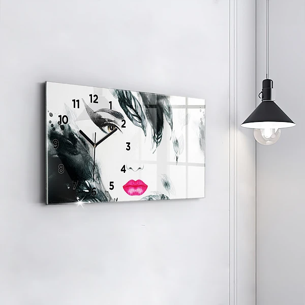 Horizontale Uhr Porträt einer Frau mit roten Lippen