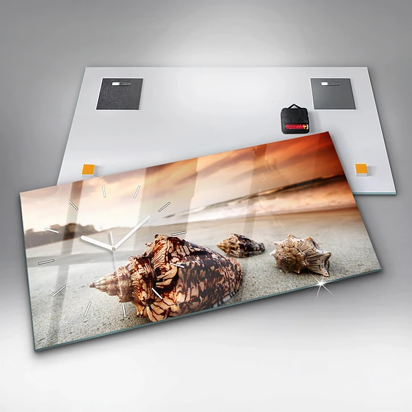 Horizontale Uhr mit motiv Muschel am Strand