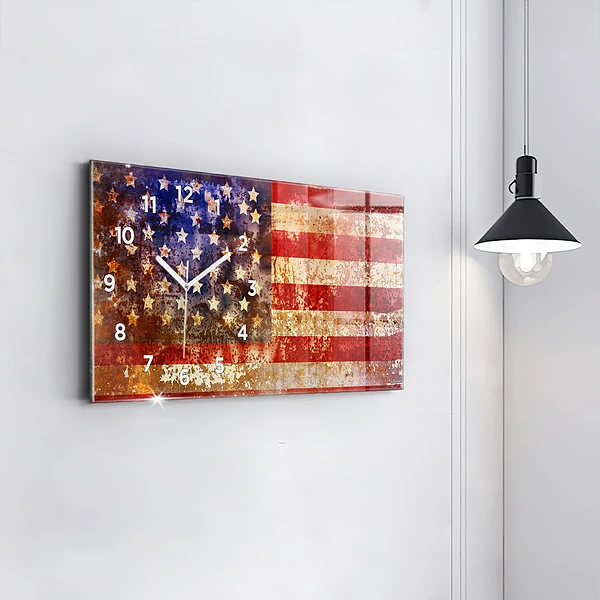 Horizontale Uhr mit motiv US-Flagge im Vintage-Stil