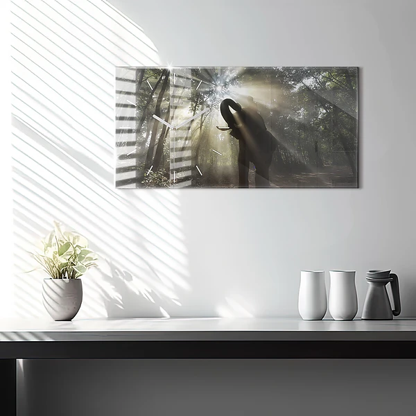 Horizontale Uhr Elefant im Dschungel