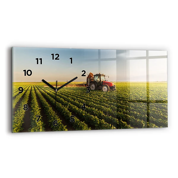 Horizontale Uhr mit motiv Traktor sprüht ein Feld