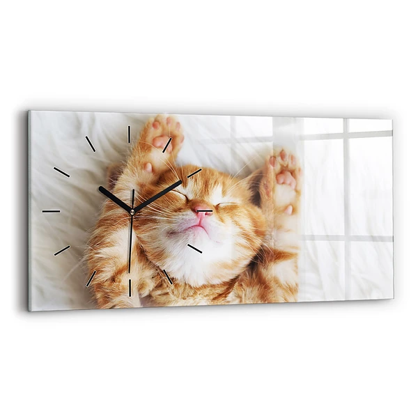 Horizontale Uhr Kleine Katze schlafend