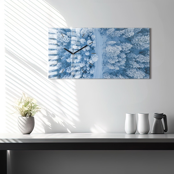 Horizontale Uhr mit motiv Wald aus der Vogelperspektive Drohne